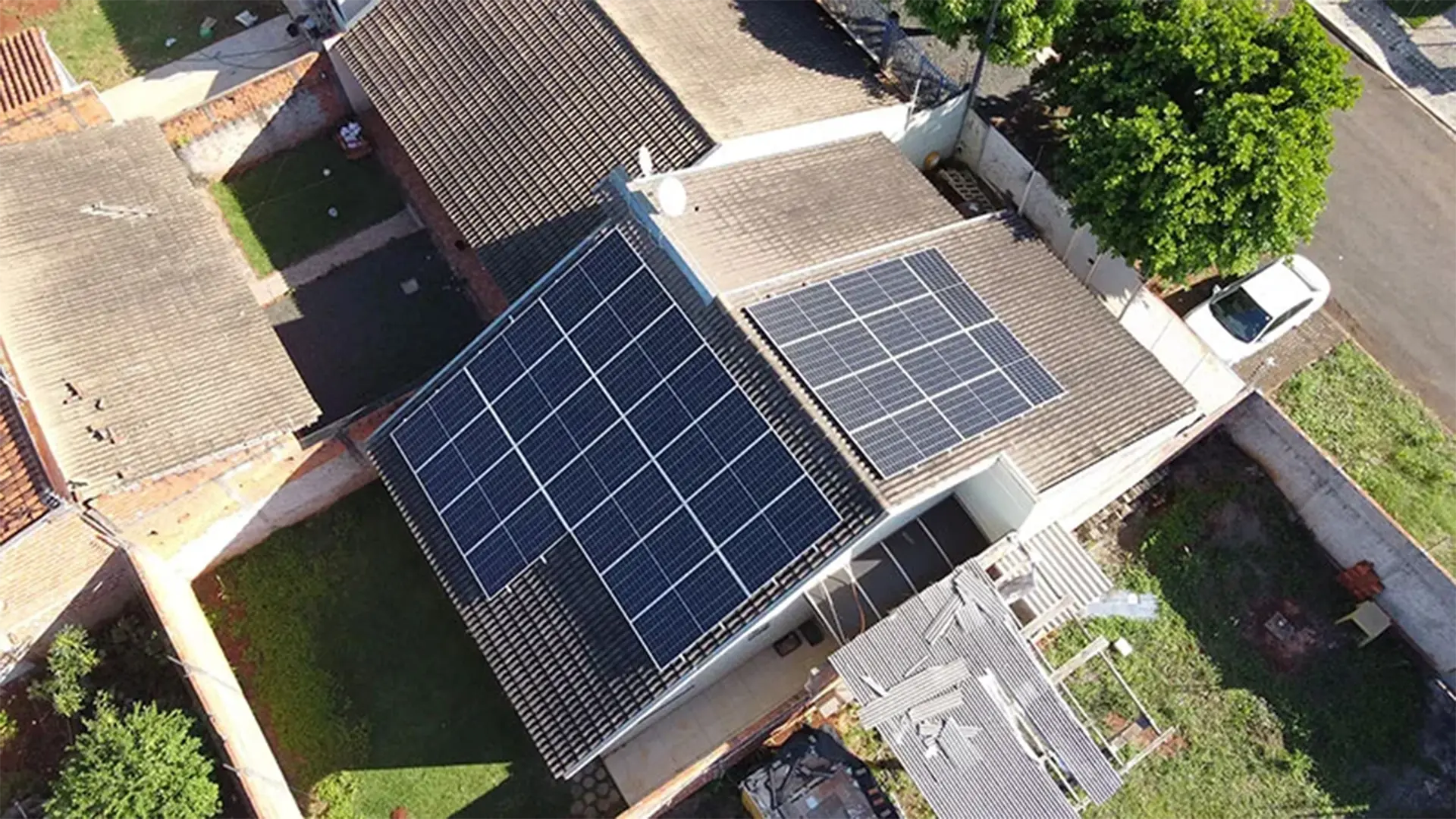 Comercial · 28 Painéis 575Wp — Capta Solar Engenharia